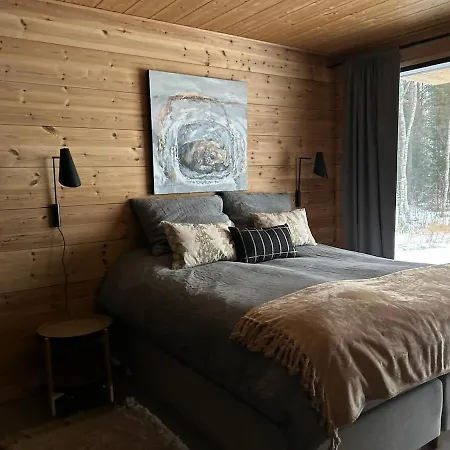 Hulppea Merenranta Hirsitalo Apartman *