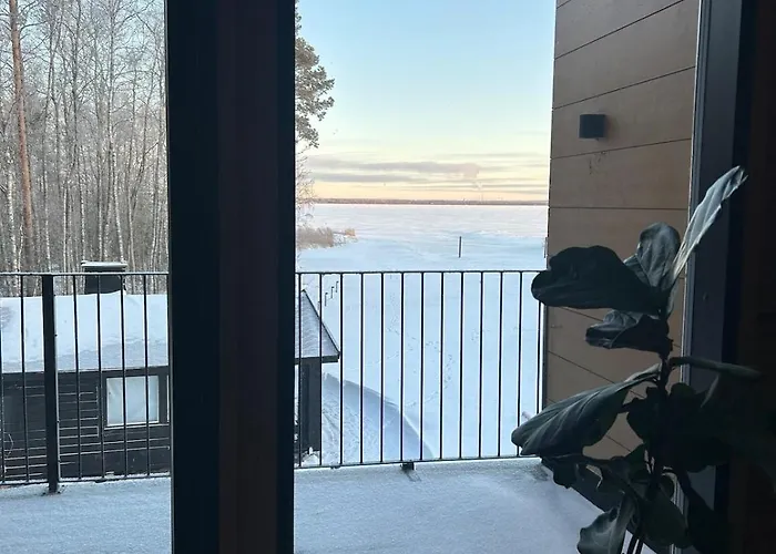 Hulppea Merenranta Hirsitalo